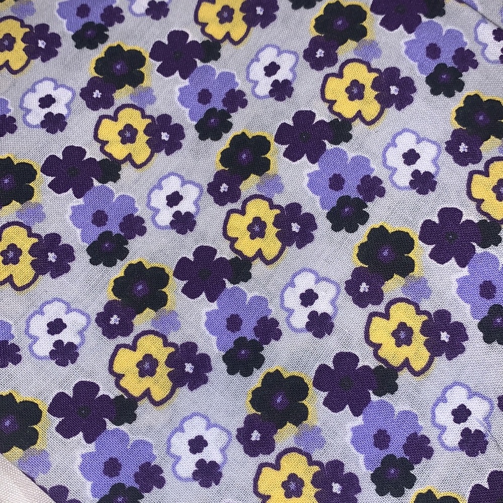 Over 2 yards of fabric - Picture 4 of 8